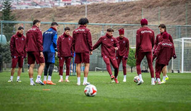 Trabzonspor, derbi yarasını Gaziantep FK&rsquo;ya karşı sarmak istiyor