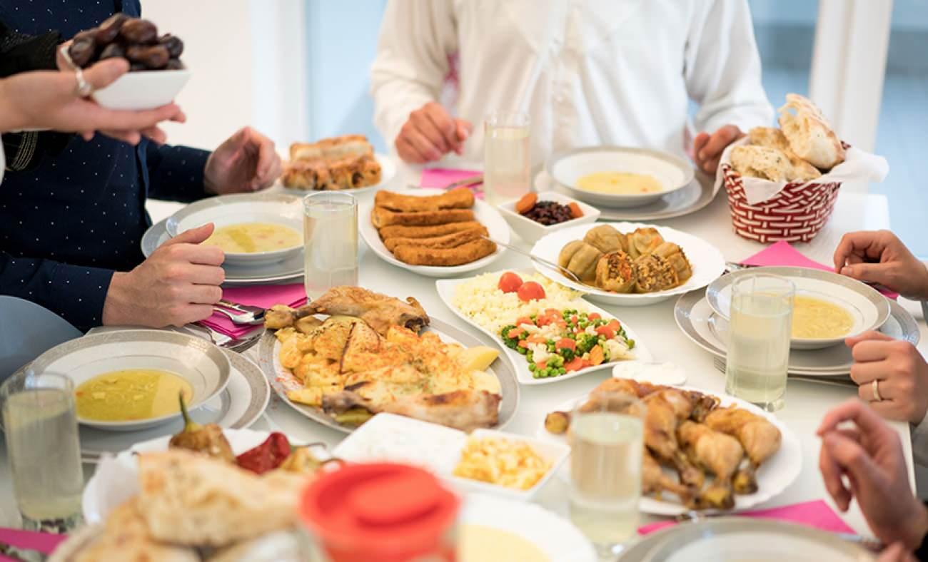 Uzman Diyetisyenden Ramazan'da doğru beslenmenin altın kuralları!