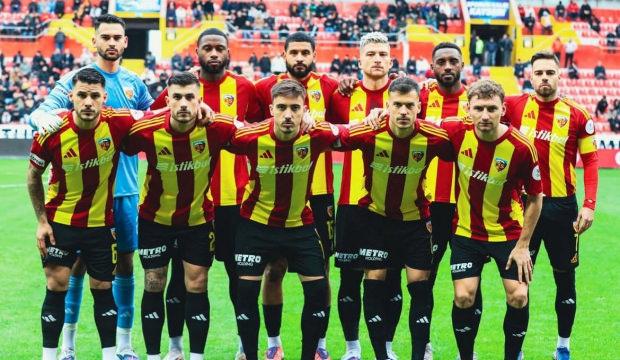 Zor g&uuml;nlerden ge&ccedil;en Kayserispor son galibiyetini 2025'te aldı
