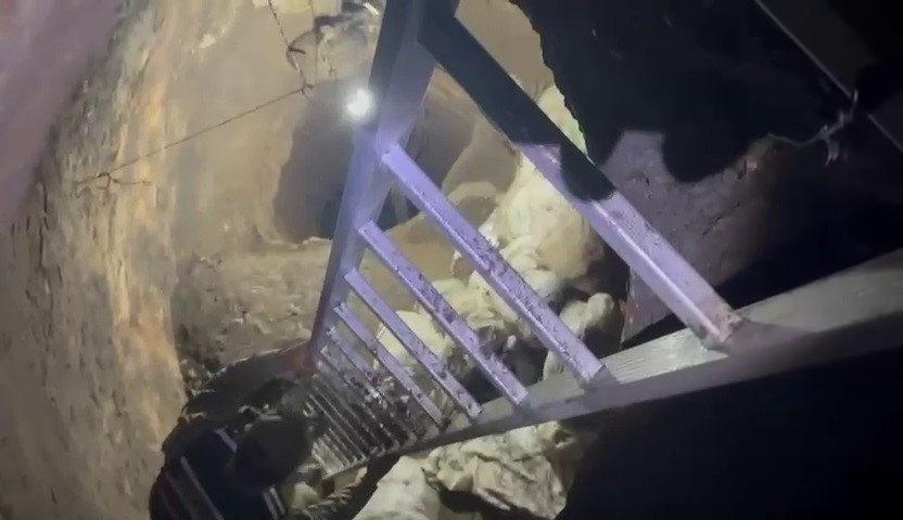 40 metre derinlikte 3 metre genişlikteki kuyu. 