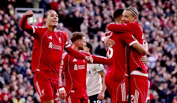 7 goll&uuml; &ccedil;ılgın ma&ccedil;! Galatasaray'ın rakibi Liverpool evinde gol yağdırdı