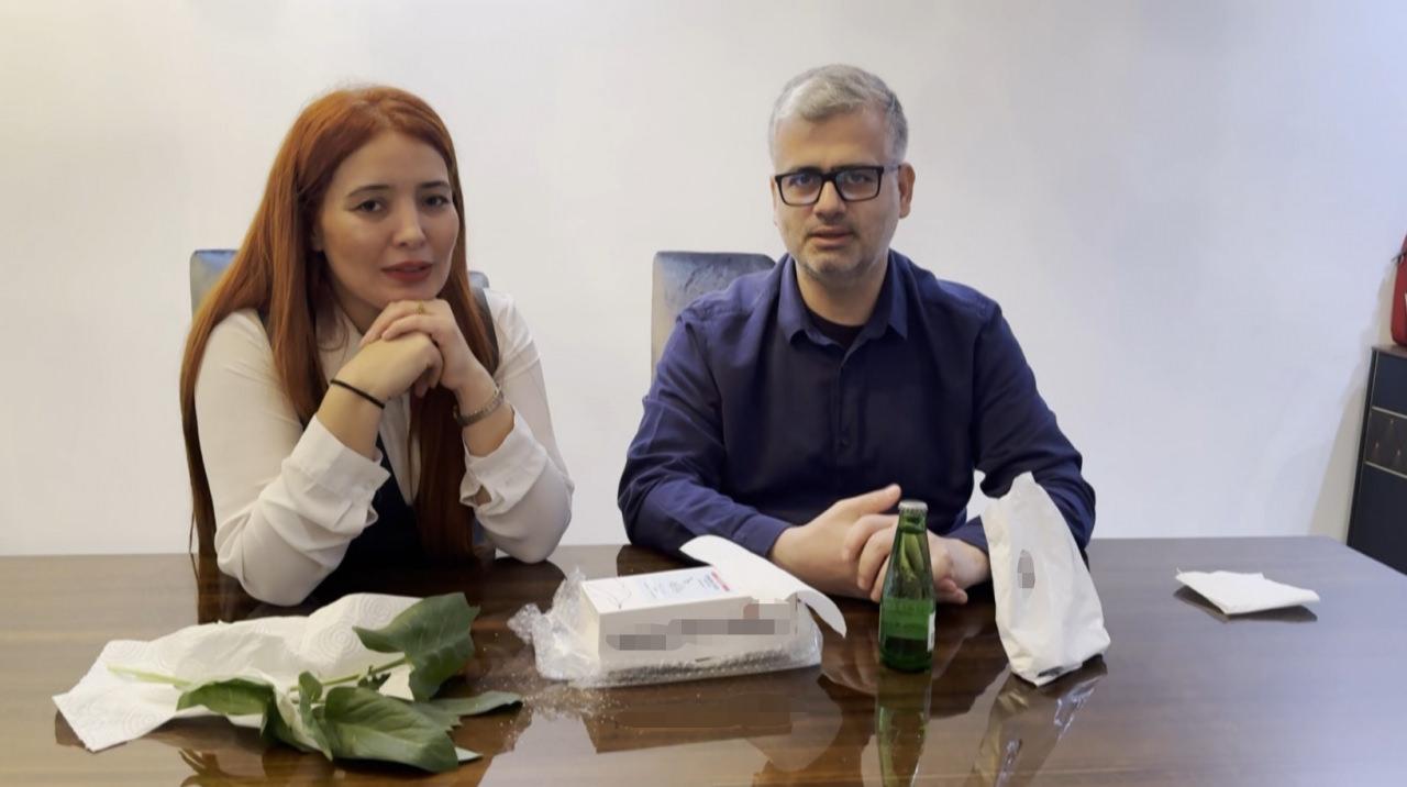 Uzm. Dr. Serkan Yüksel bir anda fenalaştı. Eşine hemen müdahale eden Acil Tıp Uzmanı Dr. Ayşegül İşlek Yüksel