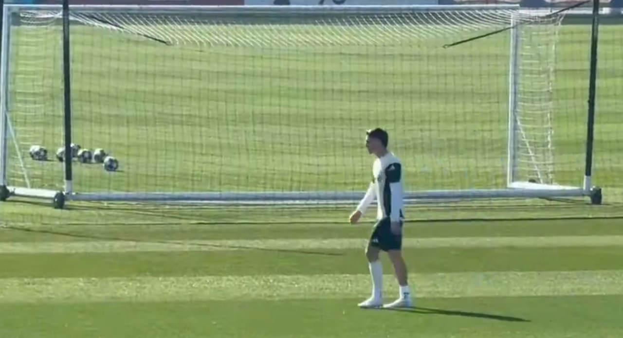 Kenan Yıldız son taktik antrenmanda takımla çalıştı