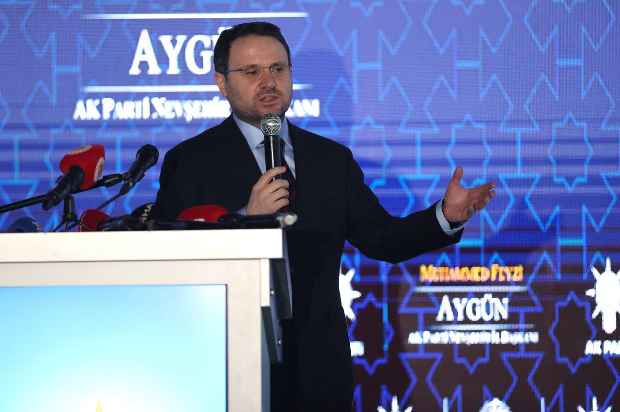 Bakan Gürlek, programda konuşma yaptı.