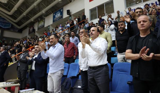 Başkan Altay: 'B&uuml;y&uuml;kşehir Basketbol altyapısındaki gen&ccedil;lerin başarısıyla gurur duyuyoruz'