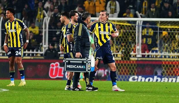 F.Bah&ccedil;e'de sakatlık depremi! 4 isim i&ccedil;in a&ccedil;ıklama geldi: Takımın yıldızı 3-4 hafta yok