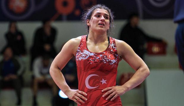 Milli g&uuml;reş&ccedil;iden Tiran'da bronz madalya