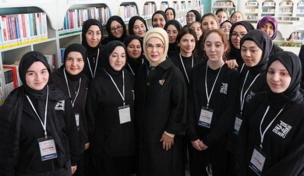 TOGEMDER&rsquo;den 81 ilde k&uuml;t&uuml;phane kurmak i&ccedil;in hayırseverlere &ccedil;ağrı 