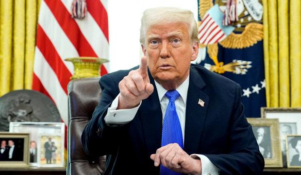 Trump'tan M&uuml;sl&uuml;man karşıtı karar! Derhal sınır dışı edilmelerini istedi