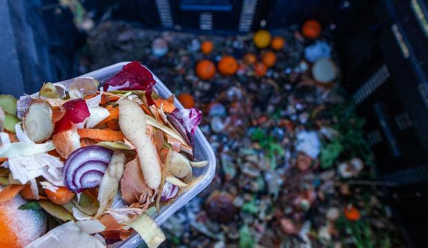 &Uuml;lkemizde yılda 23 milyon ton gıda israf ediliyor! Acı rapor ortaya &ccedil;ıktı