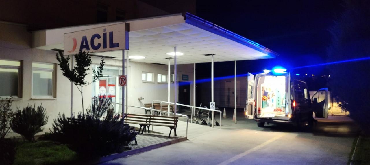 Yaralılar ilk müdahalenin ardından hastaneye kaldırıldı. 