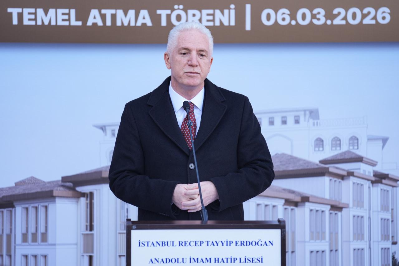 İstanbul Valisi Davut Gül 