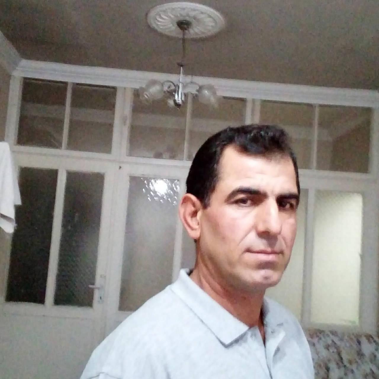 Naim Aladağ (53), tartıştığı eşi Nesrin Aladağ’ı (48) boğup, polise teslim oldu.