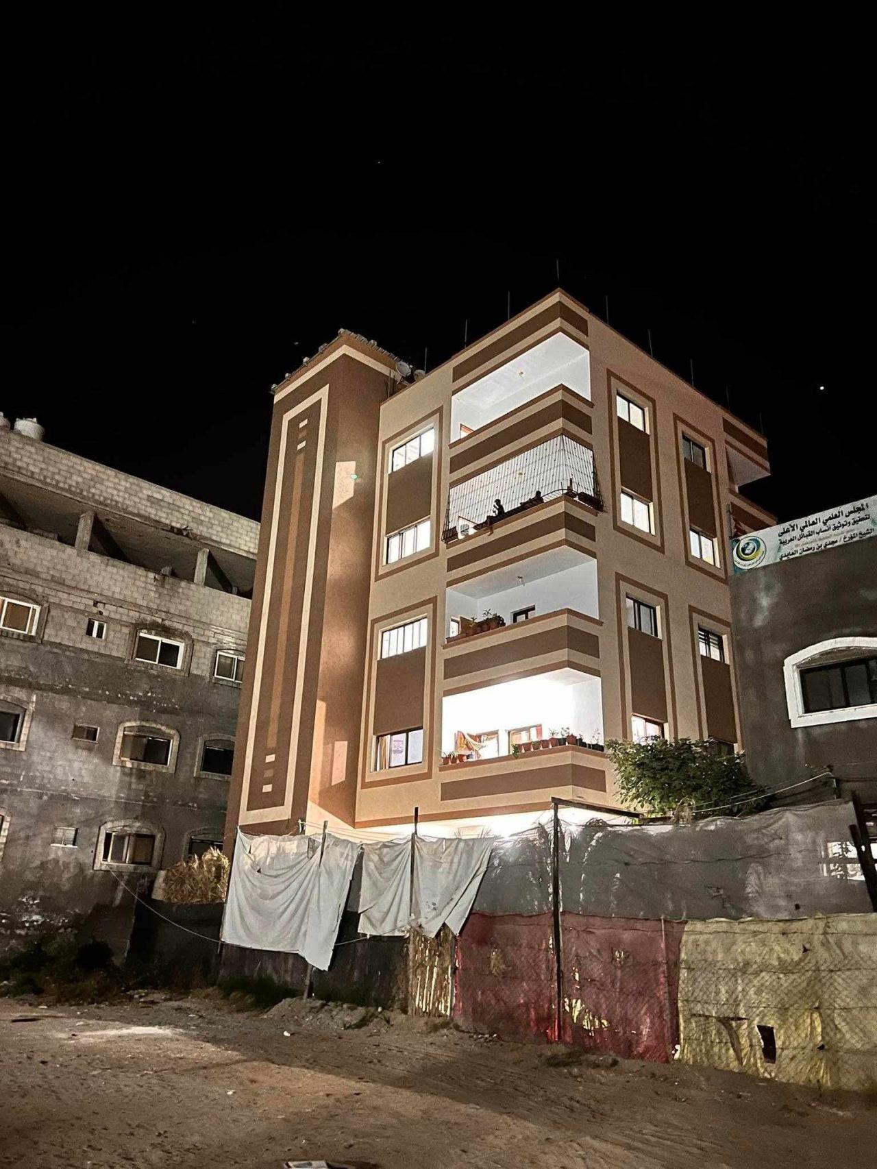 Evlerinin yıkılmadan önceki hali