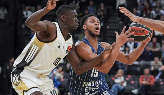 Anadolu Efes, Asvel'e 3 sayıyla kaybetti