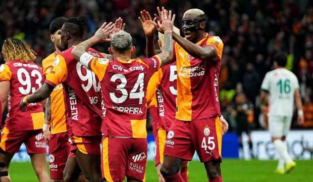 Ayrılığı aklından bile ge&ccedil;iremeyecek! Galatasaray'dan Torreira planı