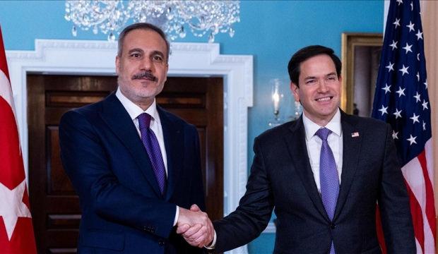 Dışişleri Bakanı Hakan Fidan ABD'li mevkidaşı Marco Rubio ile g&ouml;r&uuml;şt&uuml;