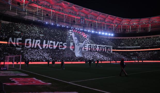 Dolmabah&ccedil;e'de g&ouml;rsel ş&ouml;len! &lsquo;1903&rsquo;ten beri kral biziz'