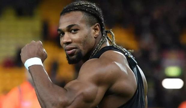 D&uuml;nyaca &uuml;nl&uuml; ismin spor salonuna girişi yasaklandı