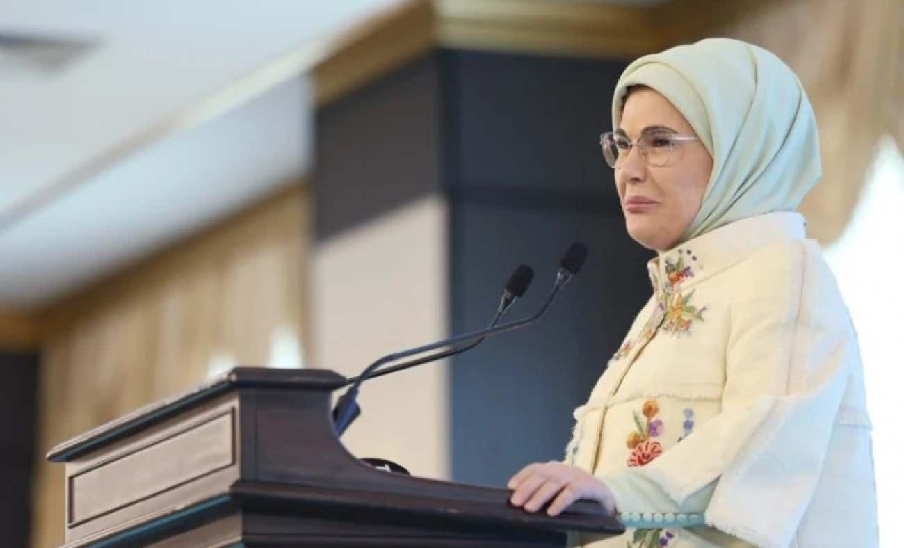 Emine Erdoğan'dan 8 Mart D&uuml;nya Kadınlar G&uuml;n&uuml;'ne ilişkin paylaşım