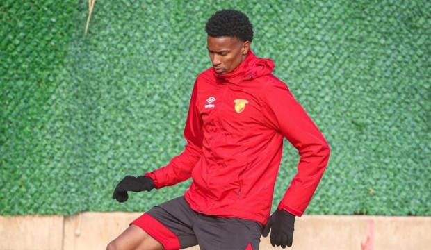 G&ouml;ztepe&rsquo;nin yeni golc&uuml;leri, Emersonn ve Sabra&rsquo;nın gerisinde