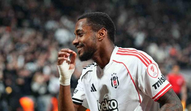 Panama'dan kalktı izlemeye geldi! Murillo, gol&uuml;yle gazeteciyi mest etti