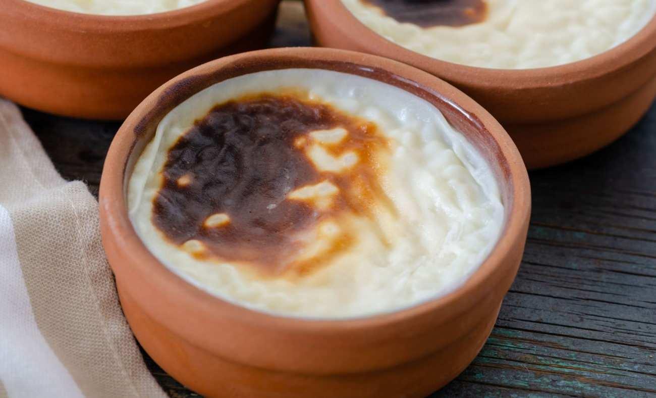 S&uuml;tla&ccedil; yaparken i&ccedil;ine nişasta konmalı mı, konmamalı mı? S&uuml;tla&ccedil; yapmanın p&uuml;f noktaları