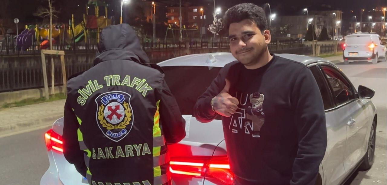 Sakarya'da trafik denetimi yapıldı. 