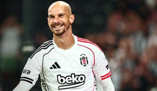 Vaclav Cerny'nin Galatasaray derbisi i&ccedil;in yaptığı paylaşım b&uuml;y&uuml;k ilgi g&ouml;rd&uuml;!