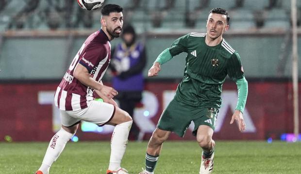 1. Lig'de lider değişti! Berabere kalarak zirveye &ccedil;ıktılar