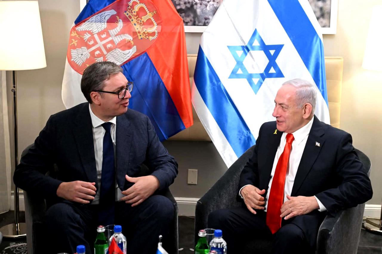 Aleksandar Vucic ve Binyamin Netanyahu