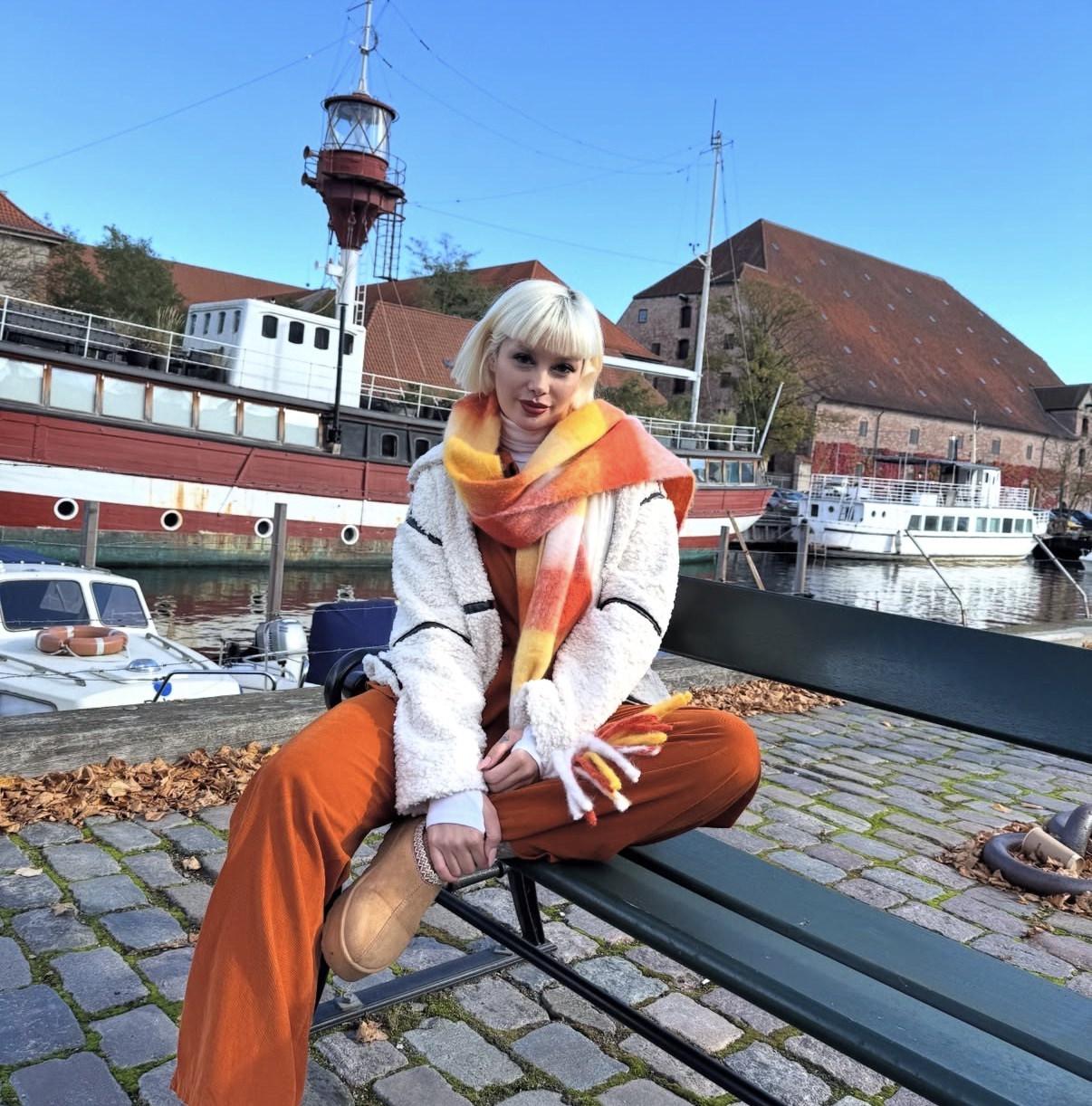 Ayşegül Eraslan (27)