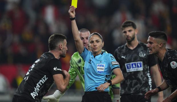 S&uuml;per Lig ekibinin hocası hakeme isyan etti: 'Adil bir ma&ccedil; olsa 3 puan alırdık'