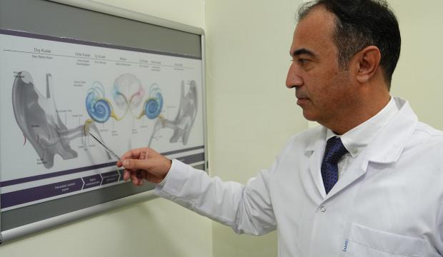 Belirtiyi fark etmeyenler yandı: Kalıcı işitme kaybına gidiyor!