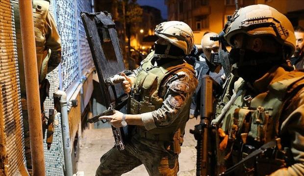 Adana'da operasyon! &Ccedil;ok sayıda ş&uuml;pheli yakalandı