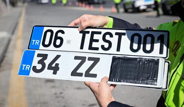Uzman isim duyurdu: APP plaka ka&ccedil;ak plakadır, m&uuml;h&uuml;rl&uuml; plakalarla ilgili sorun yok!