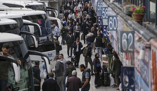 Bayramda tatile gidecekler dikkat: Otob&uuml;s bileti satışları patladı