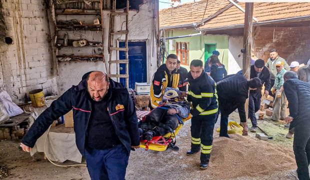 &Ccedil;orum'da facia: Kardeşlerden biri g&ouml;&ccedil;&uuml;k altında kaldı, diğerinin parmakları koptu