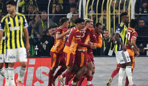 Galatasaray Fenerbah&ccedil;e'yi yakaladı!