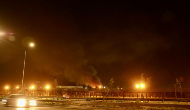 Komşuda peş peşe patlama sesleri duyuldu