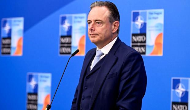 NATO &uuml;lkesinden bomba teklif: Tek yol Rusya ile anlaşmak