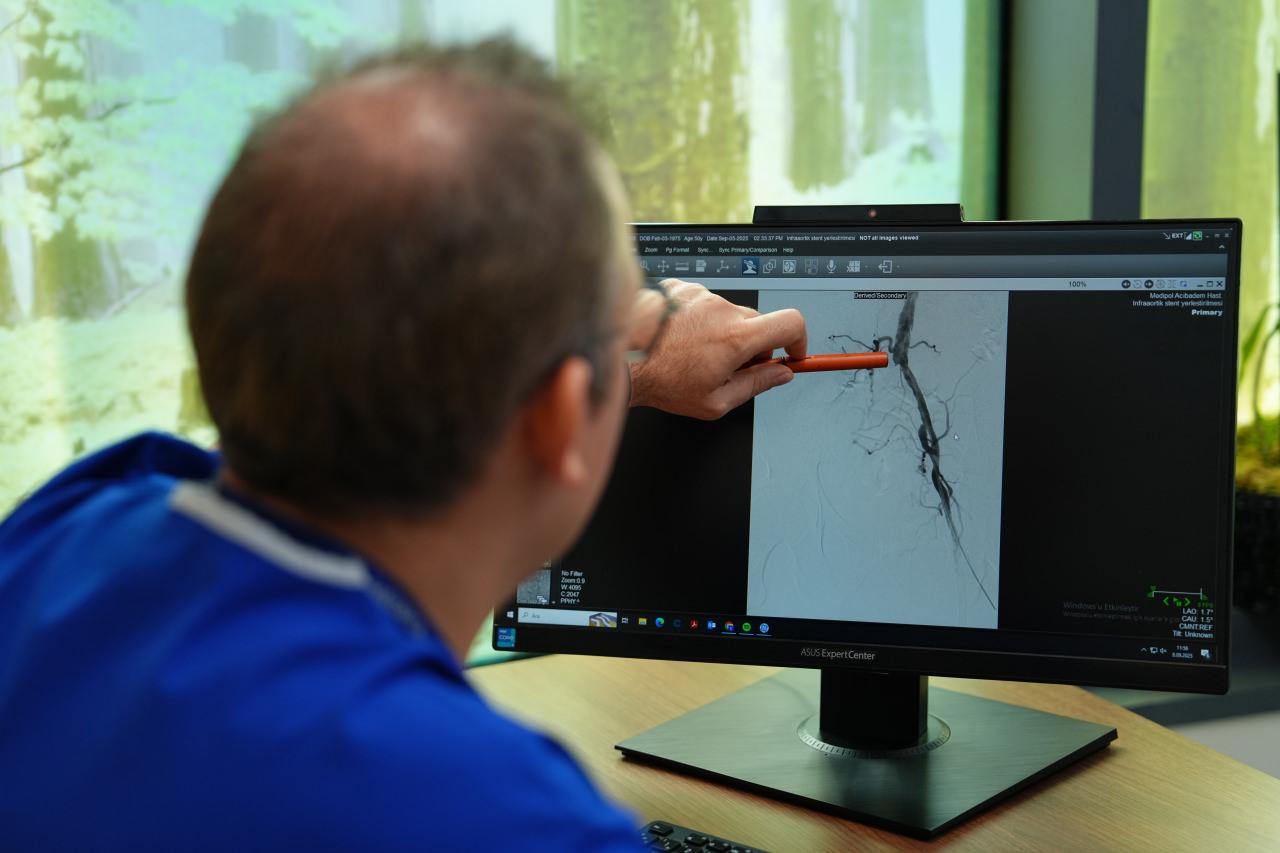 Medipol Sağlık Grubu’ndan Kalp Damar Cerrahisi Uzmanı Doç. Dr. Emre Selçuk, açıklama yaptı.
