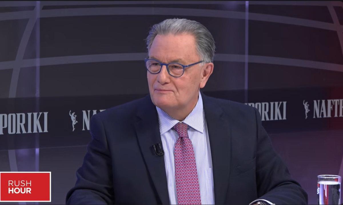 Yunanistan Eski Savunma Bakanı Panos Panagiotopoulos