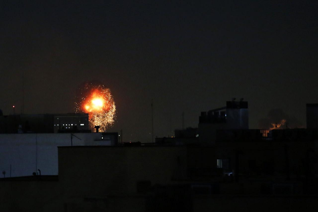 Tahran'a düzenlenen saldırılardan bir görüntü