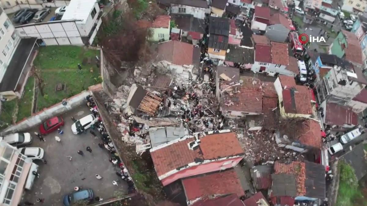 Çöken binanın havadan görüntüsü...