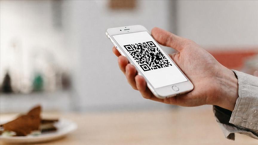 Uzmanlardan acil uyarı: Sahte karekod okutanların tüm hayatı kopyalanıyor