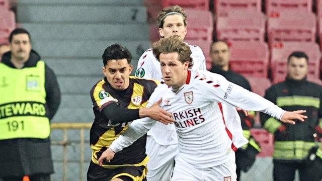 Samsunspor - Rayo Vallecano. İlk maçtan bir kare
