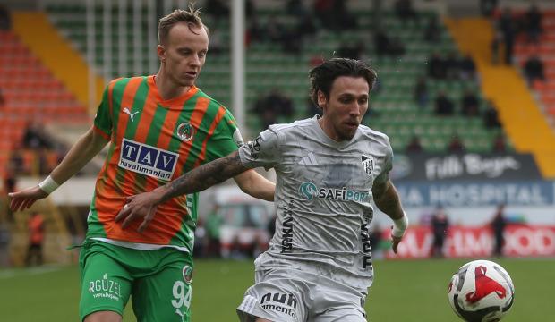 Alanyaspor Kocaelispor'u tarihi skorla devirdi!