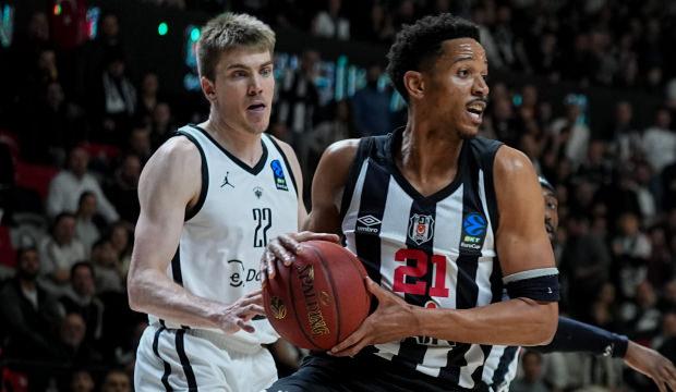 Avrupa'da T&uuml;rk derbisi! Beşiktaş bir sayı farkla yarı finale y&uuml;kseldi