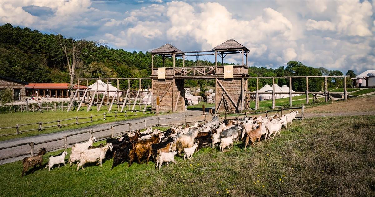 Bozdağ Film Platoları, bayram coşkusunu ziyaretçileriyle buluşturmaya hazır.